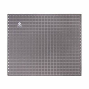 Pre-Order Sew Magnetic 20in x 24in Self-Healing Cutting Mat Right Handed