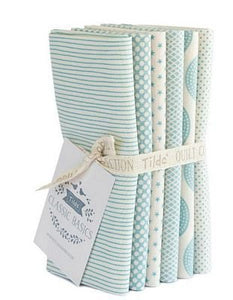 PRE-ORDER Tilda Basic Classics FQ Bundle Blue